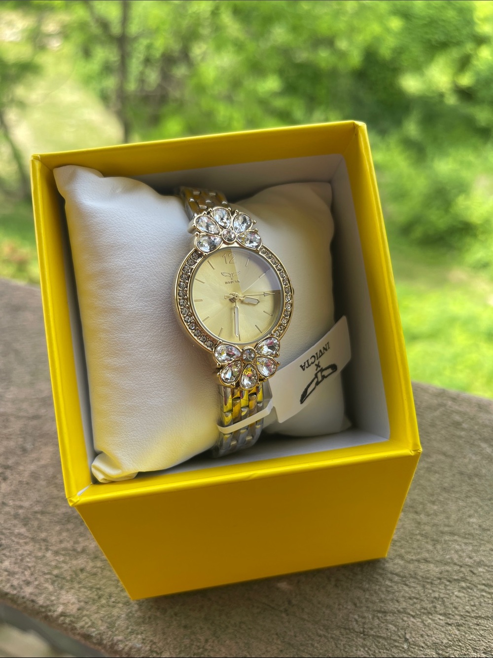 Invicta Wildflower Women's Watch - 30mm, duel tone gold & silver (69105)